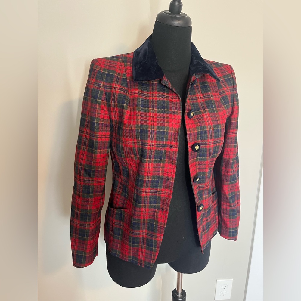 Pendleton 6 Petite Women’s Wool Plaid Jacket Black Velvet Collar Blazer 6P VTG